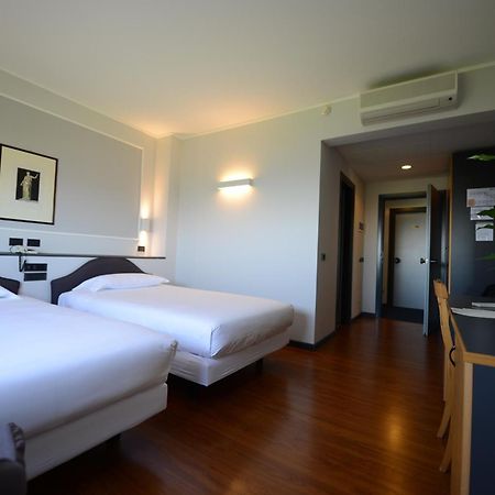 Hotel Mamiani & Ki-Spa אורבינו מראה חיצוני תמונה