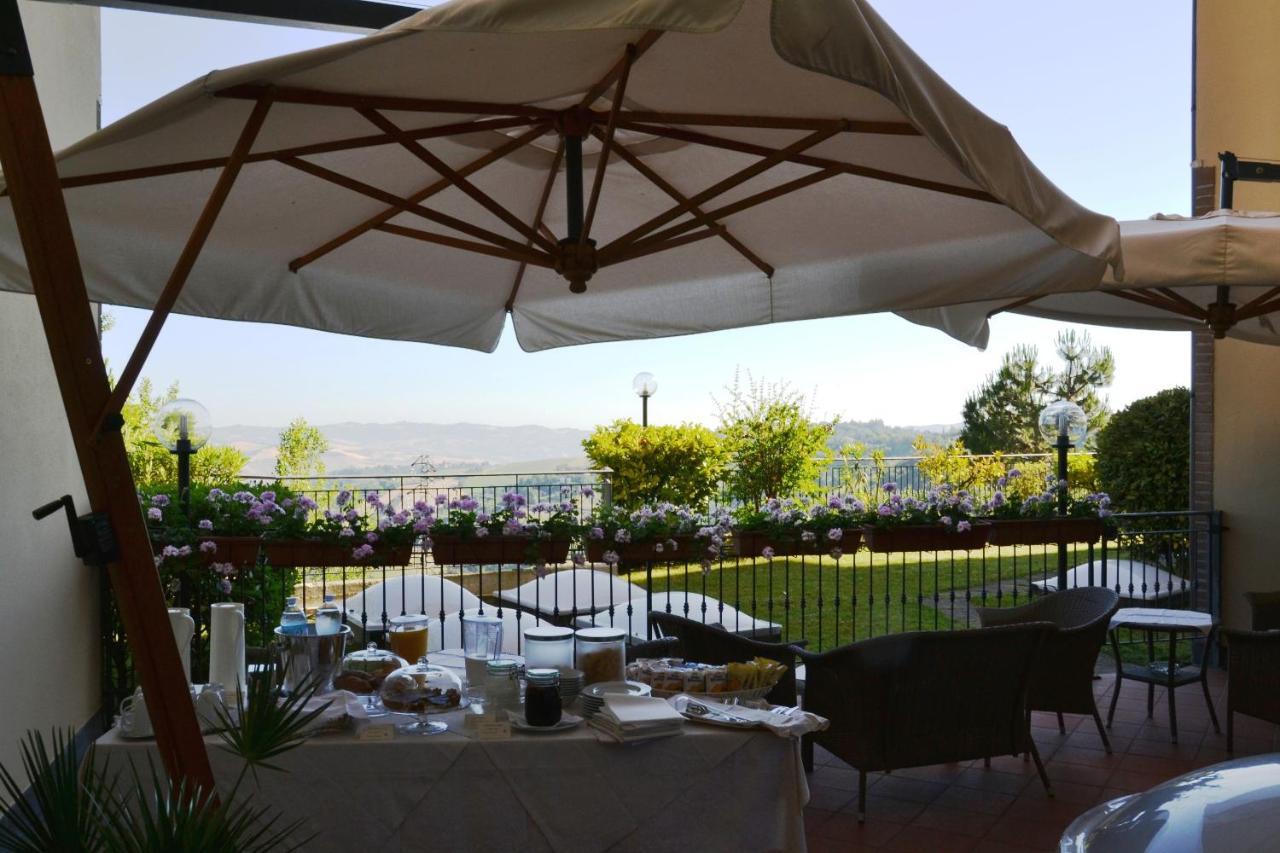 Hotel Mamiani & Relaxing Spa אורבינו מראה חיצוני תמונה